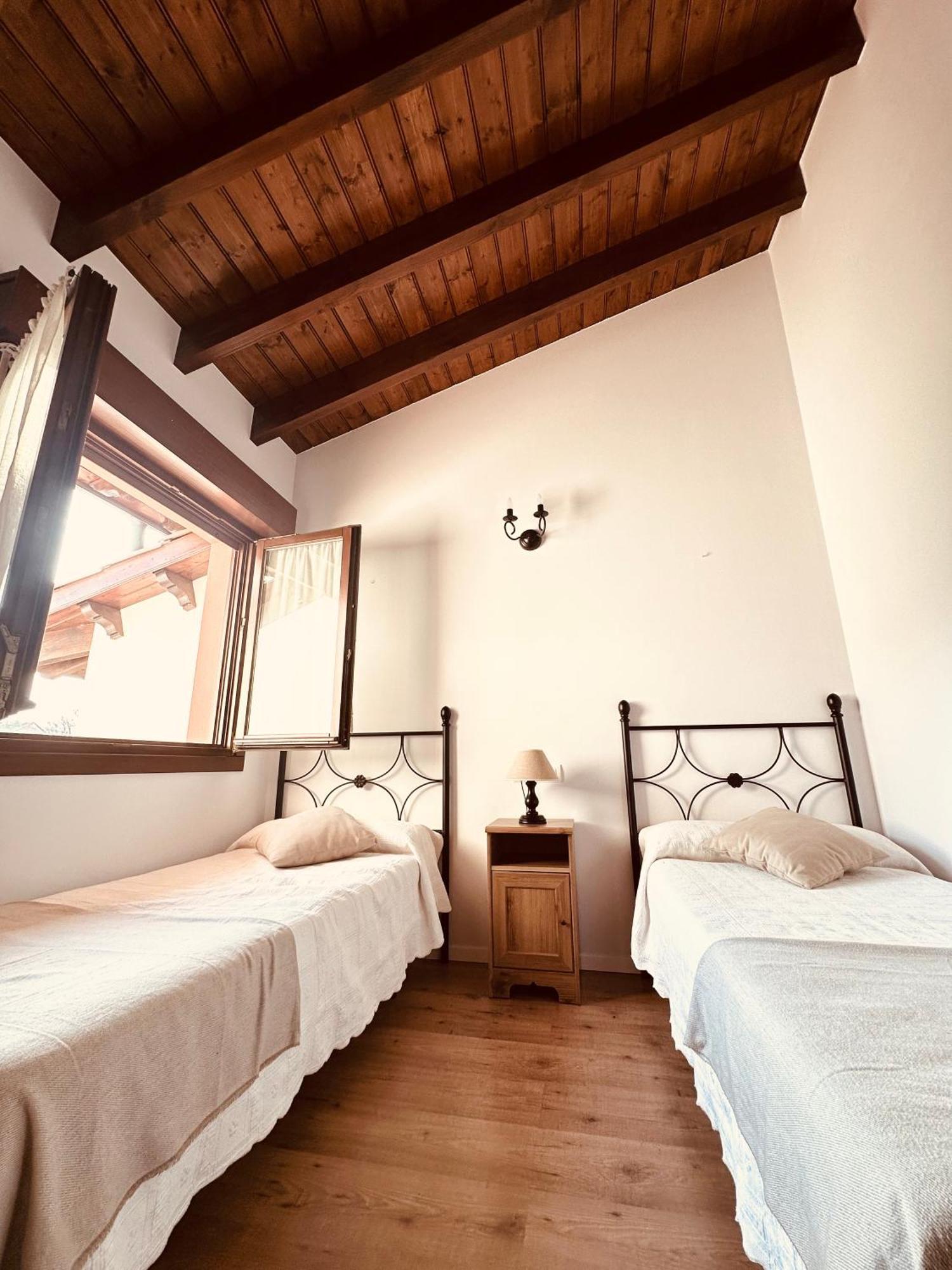 Los Castros Apartamentos Rurales A Llames de Pría Exteriör bild